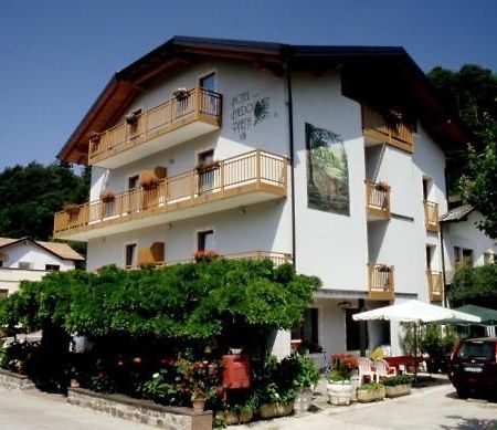 Hotel Faedo Pineta חדר תמונה
