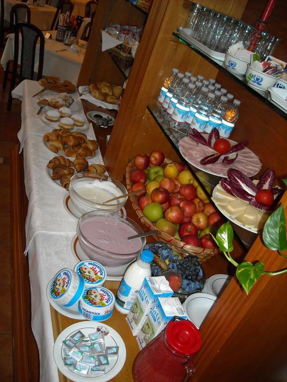 Hotel Faedo Pineta מראה חיצוני תמונה